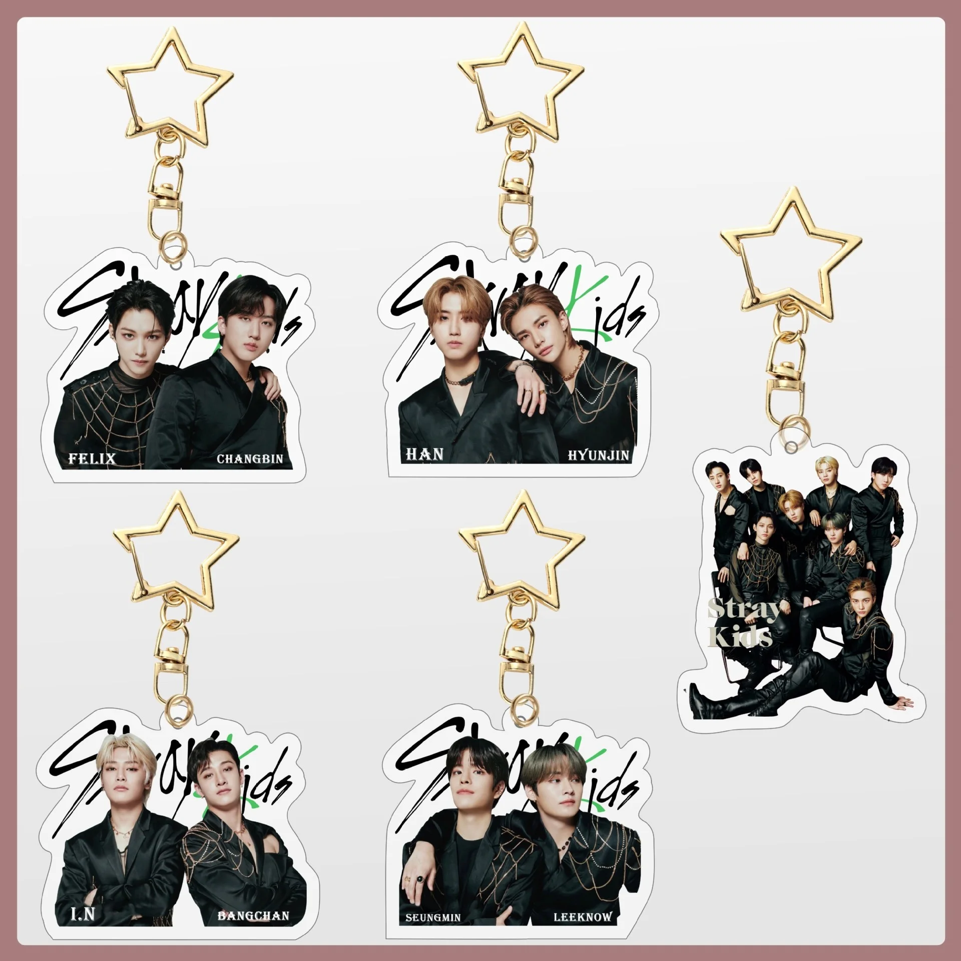

KPOP New Boys Group Stray Kids New Acrylic Exquisite Keychain Car Desk Pendant Backpack Model Pendant Accessories Gifts LEE KNOW