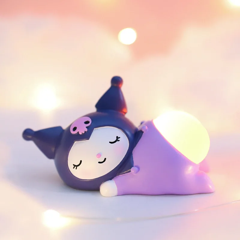 

Sanrio Kuromi Cinnamoroll ночник, мультяшный аниме мини-светильник для комнаты, Настольный светильник для спальни, светящиеся украшения