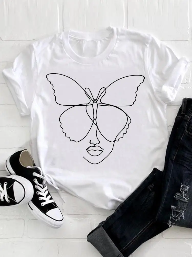 

Женская футболка с коротким рукавом, круглым вырезом и принтом