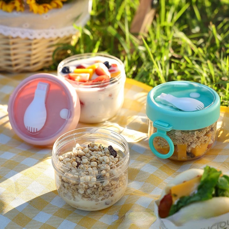 

600ml Portable Oatmeal Cup Handheld Oatmeal Handy Cups Breakfast Cup with Spoon Cereal Nuts Yogurt Milk Salad Breakfast Jar Cups