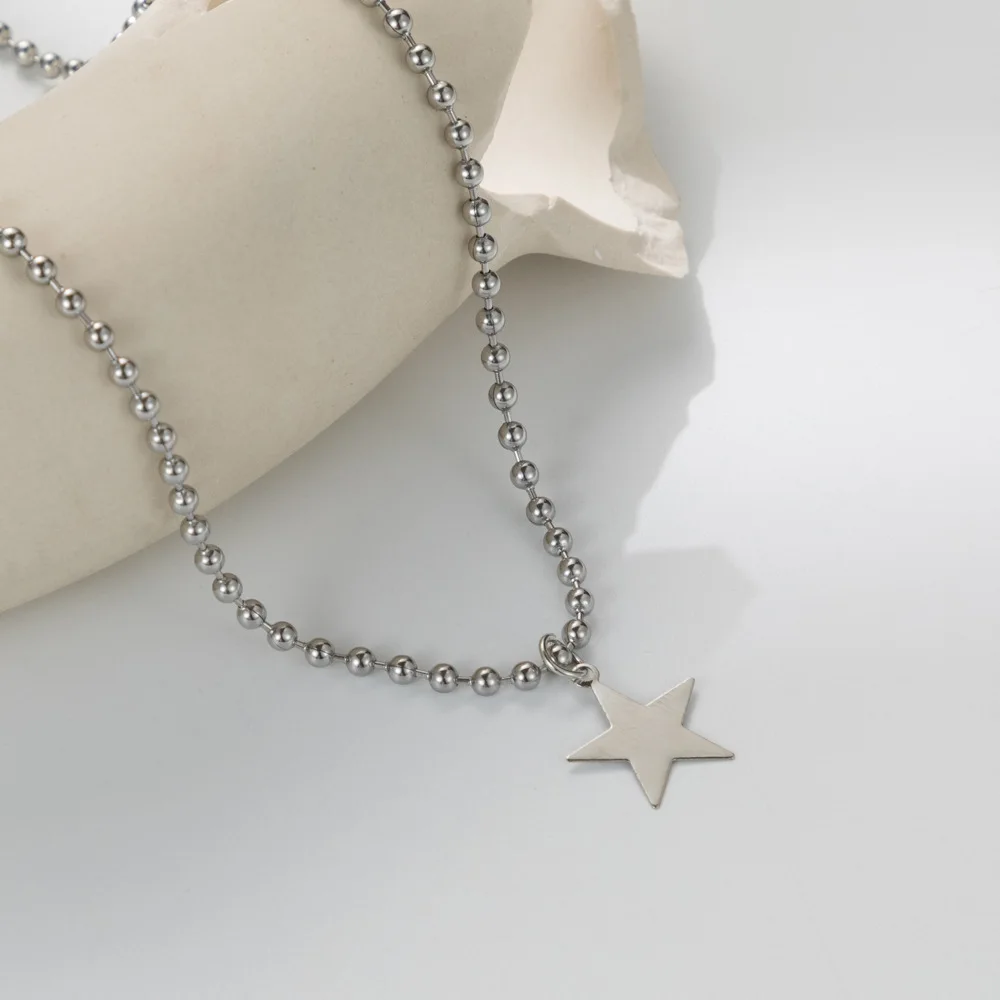 

Simple Trend Pentagon Pendant Necklace For Women Fashion Star Neck Interlocking Clavicle Chain Necklace Jewelry 2023 New