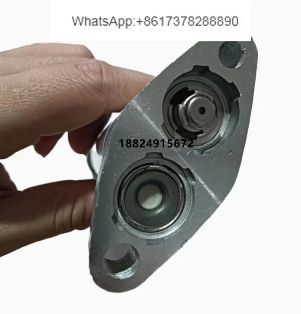 Для деталей экскаватора CaterpillarE320C/324/325/329C/D ручной масляный насос двигателя