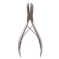 tooth cutting pliers for new born piglet