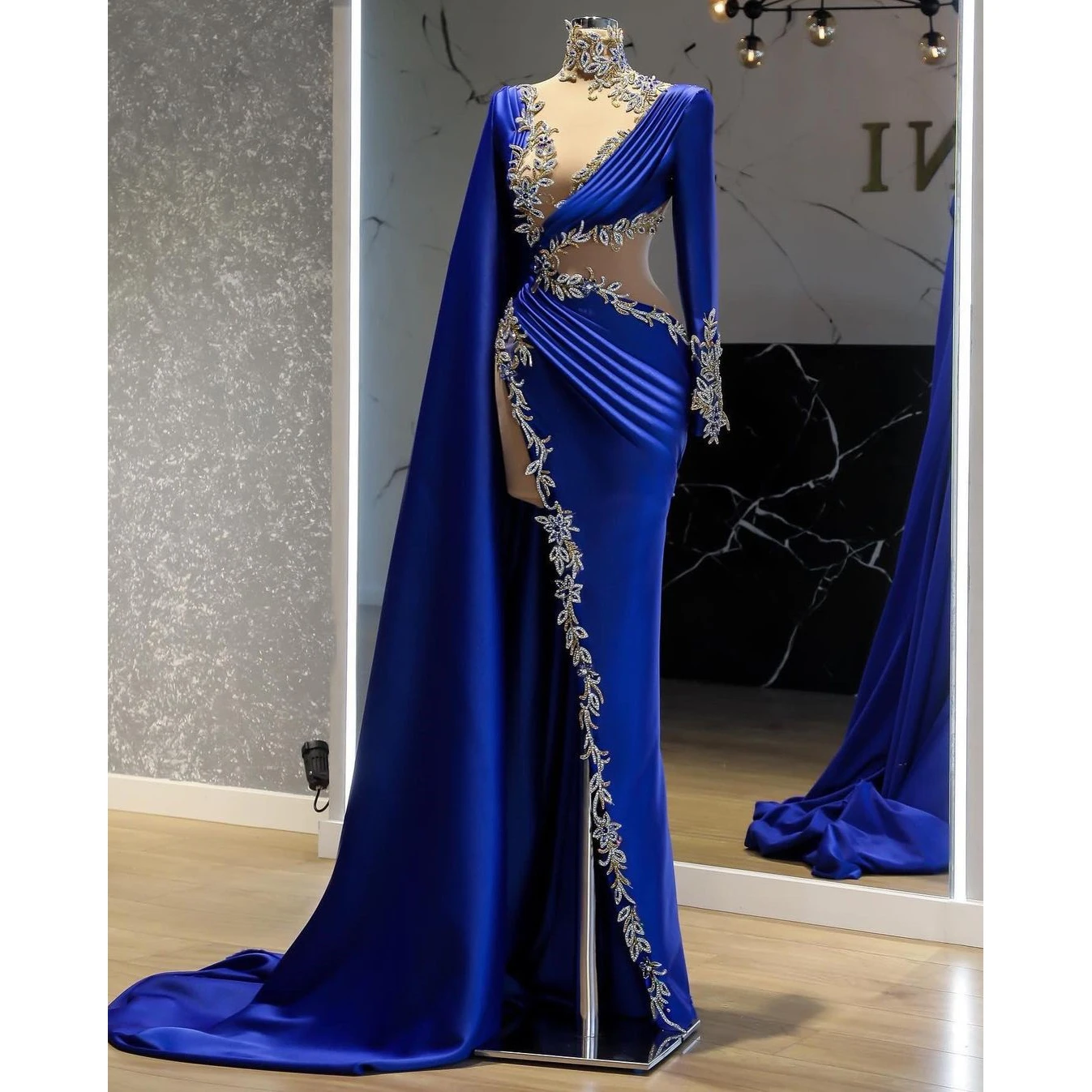 

Royal Blue Lace Long Sleeve Evening Dresses Applique Prom Gowns Rhinestone Sexy High Slit Arabian Party robe de soirée femme