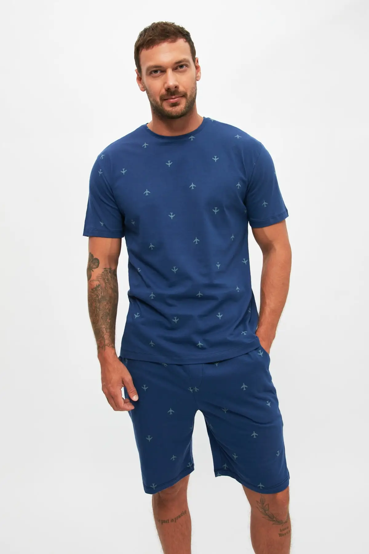 

Trendyol Printed Knitted Pajamas Set THMSS21PT0923