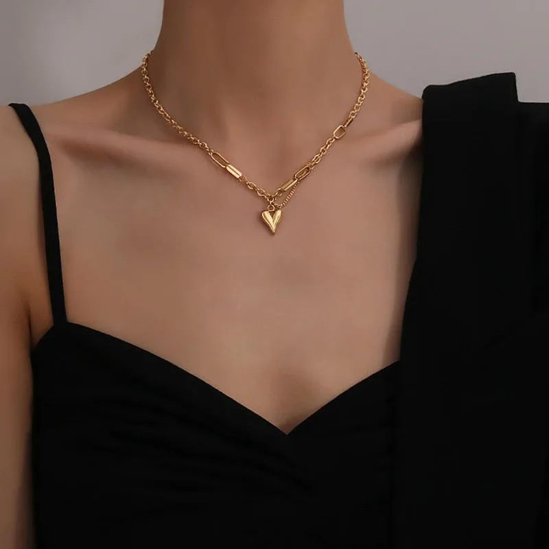 

Love Pendant Necklace for Woman Stainless Steel Necklace 18K Gold Color Link Chain Luxury Sexy Jewelry Korea Fashion For Party