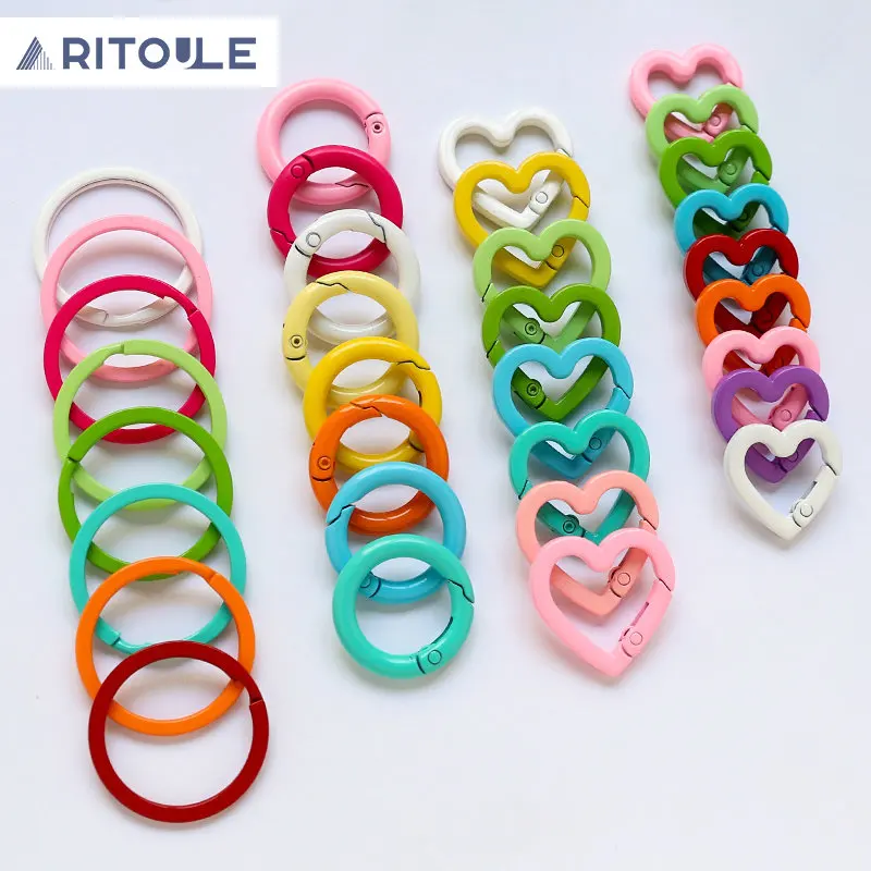 

Кольцо для ключей INS в виде любовного сердца