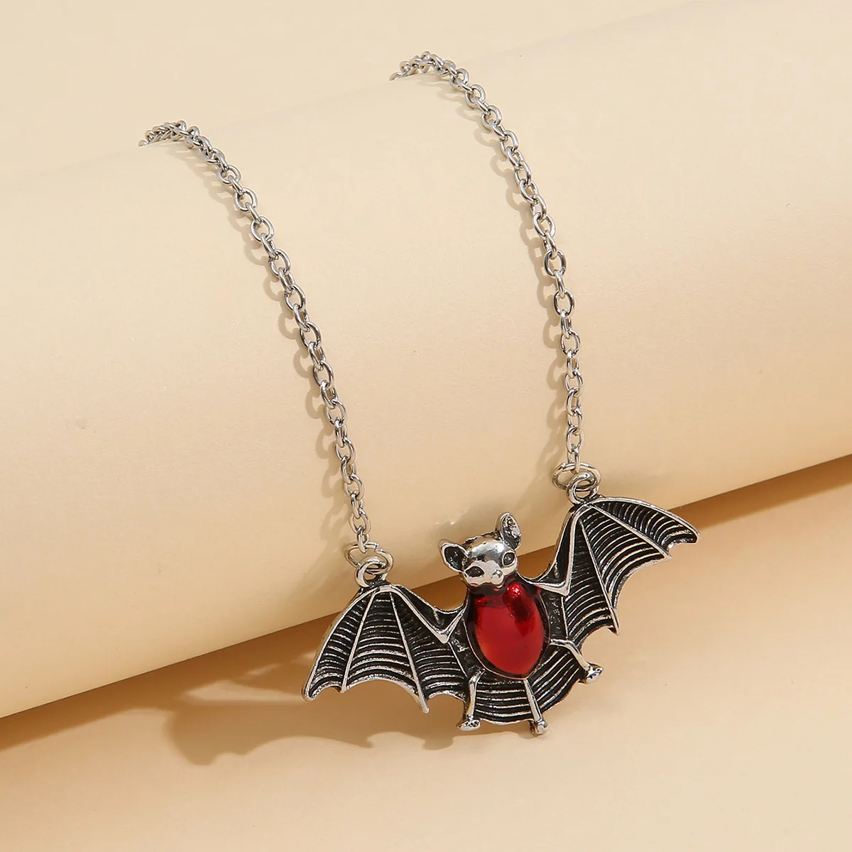 

New Vampire Bat Pendant Women's Halloween Gothic Vintage Necklace Women's Easter Accessories Gift Jewelry Wholesale