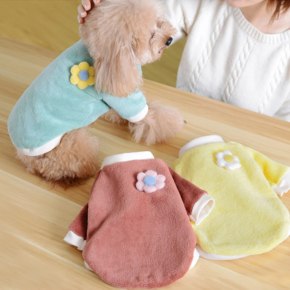 

Pet Dog Cute Plush Flowers Clothes Arctic Double Faced Velvet Multiple Sizes Autumn and Winter Thickening Coat Sweater Costume