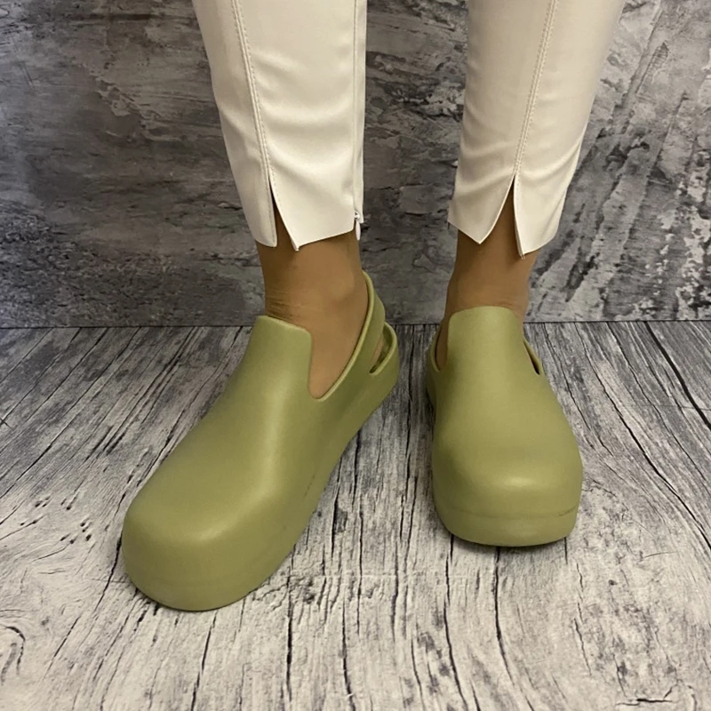 Сандалии-желе женские однотонные мягкая резиновая подошва без застежки