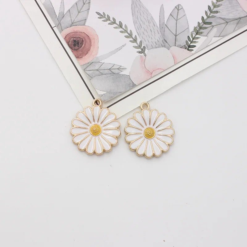 10 шт./лот 18x20 мм белый синий желтый цветок с масляной эмалью DIY Подвески для сумки