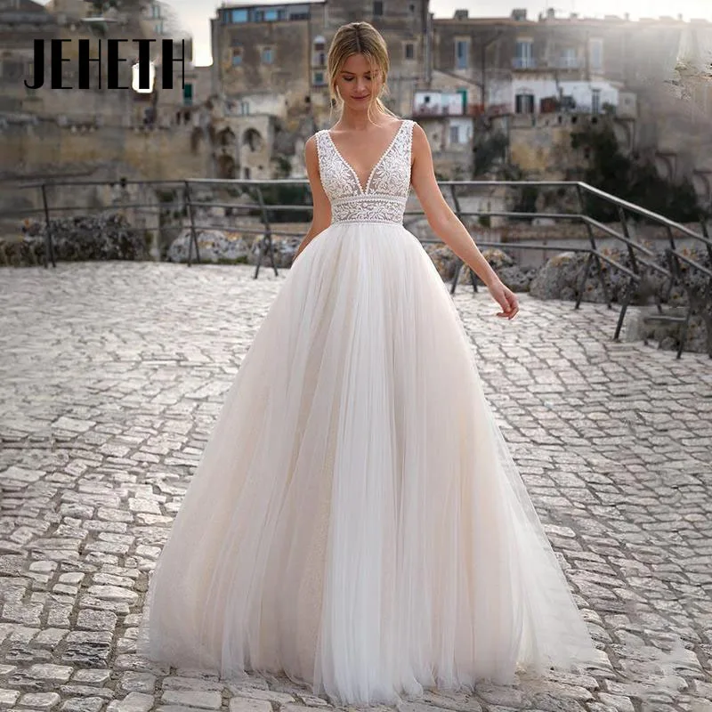 

JEHETH Luxury V Neck A Line Wedding Dress 2023 Modern Backless Elegant Sleeveless Bridal Gown Sweep Train Custom Made