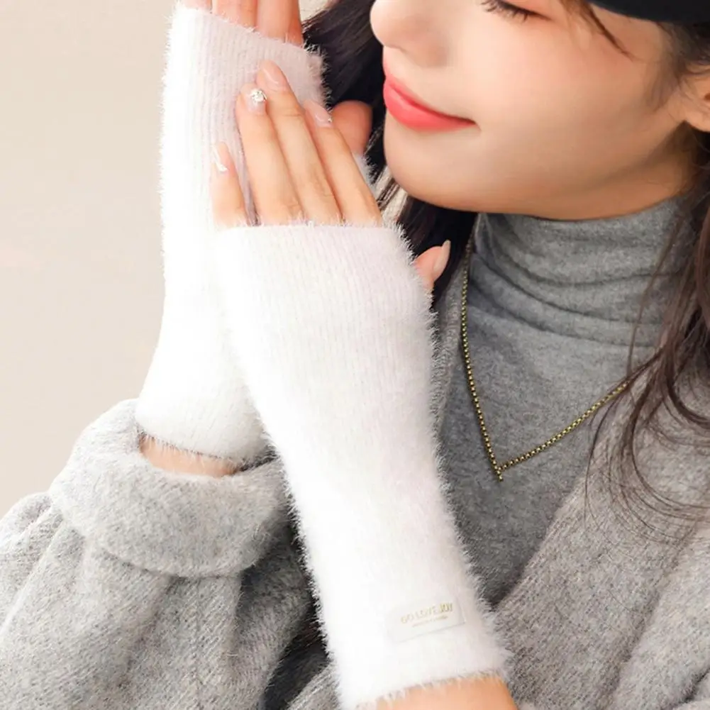 

Утолщенные мягкие теплые вязаные перчатки без пальцев, 1 пара, не вызывающие аллергии зимние перчатки, пушистые перчатки для улицы