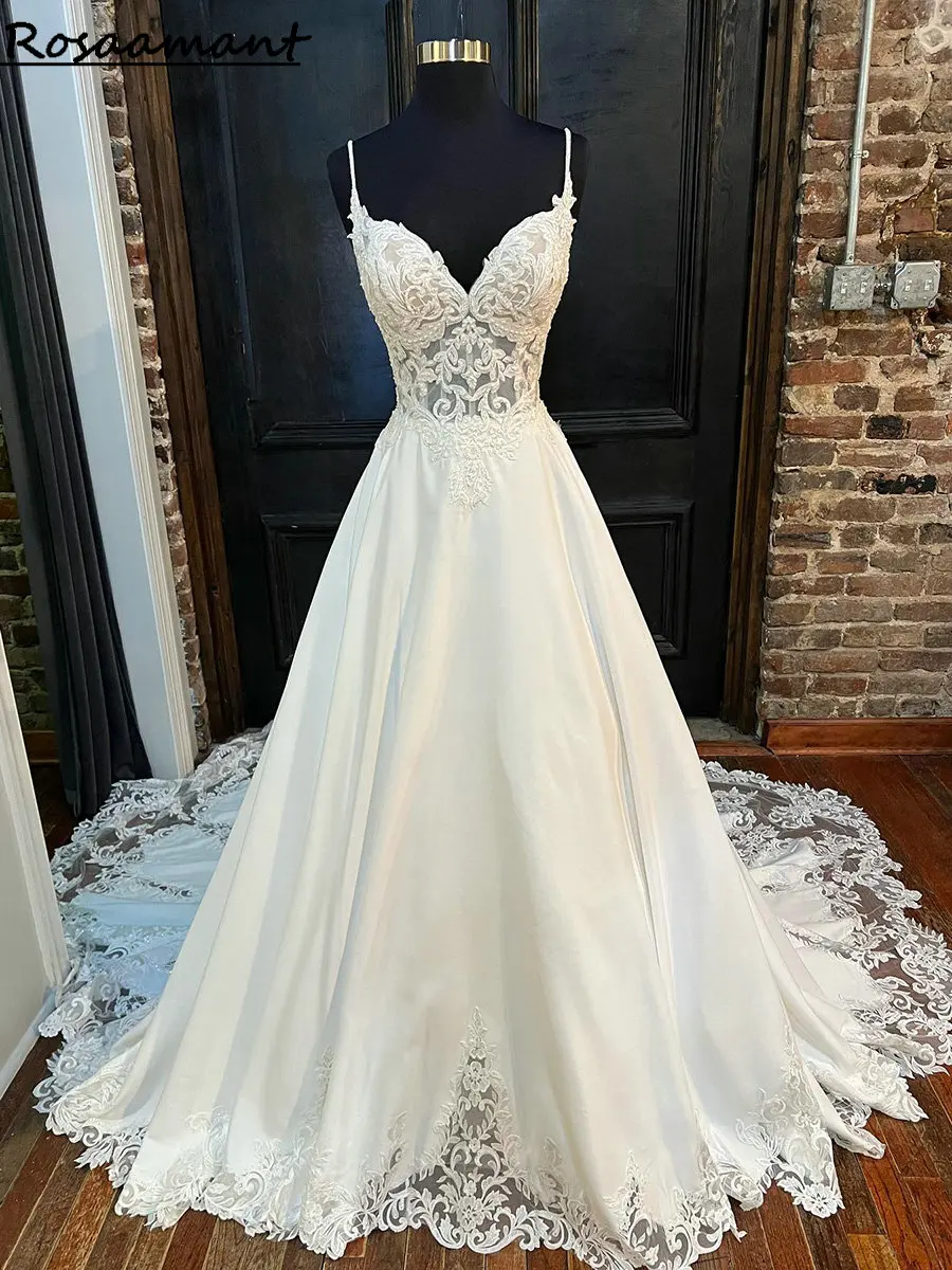 

Real Image Spaghetti Straps Illusion Wedding Dresses A-Line Sleeveless Appliques Lace Satin Bridal Gowns