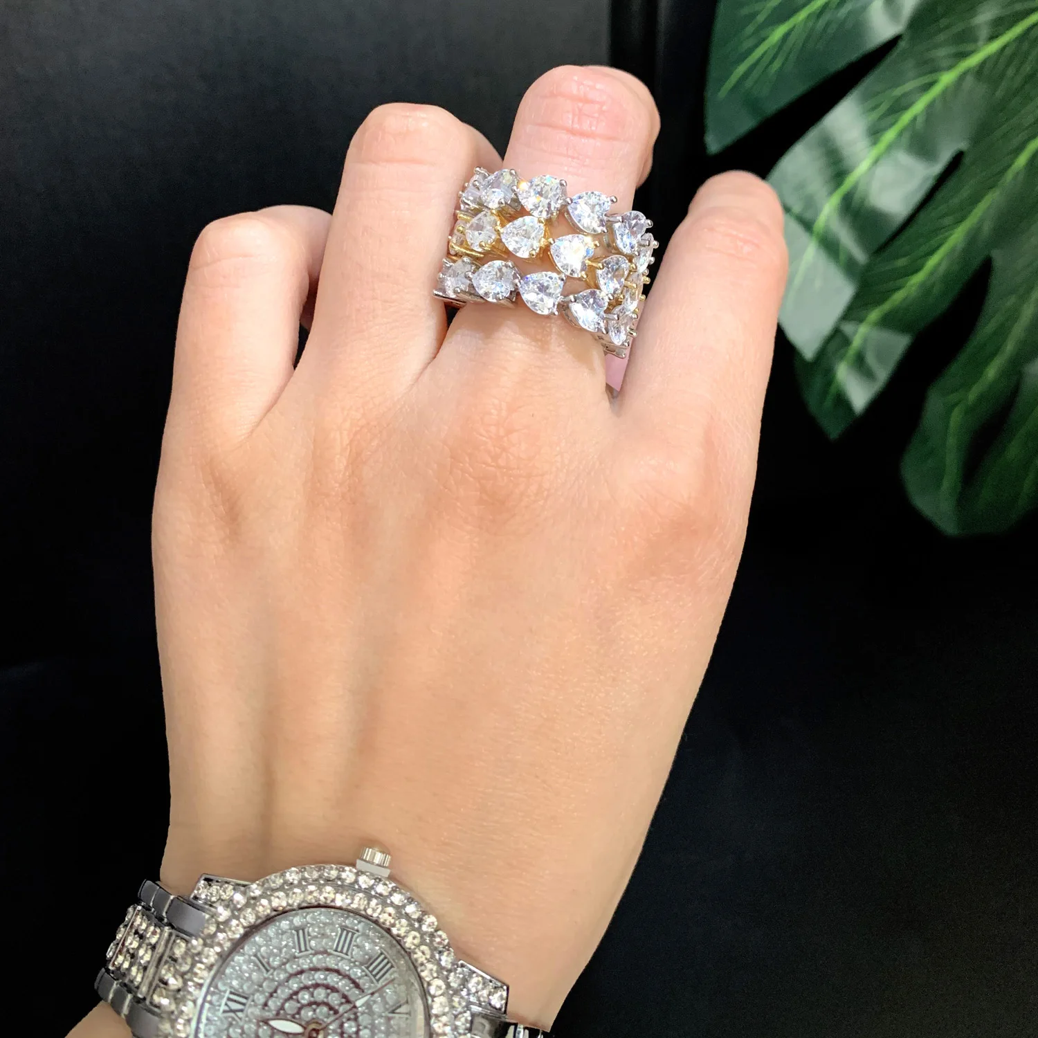 

Iced Out Bling CZ Eternity Band Ring for women Geometric Round Oval Rectangle Cubic Zirconia Sparking Engagement Finger Jewelry