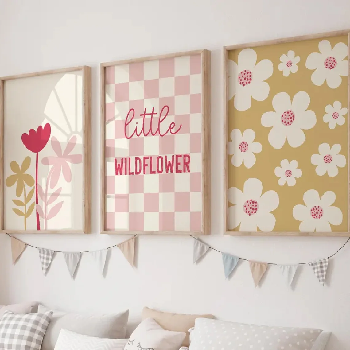 

Набор из 3 ретро-плакатов с цветочным узором