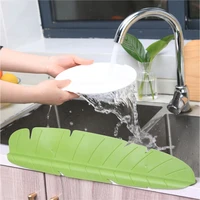 silicone kitchen sink water splash guards anti splash water baffle board with suction cup oil proof baffle screen kitchen gadget