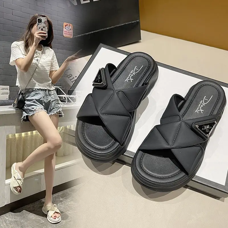 Women Platform Slippers Summer Casual Cross Belt Beach Soft Sole Sandals Leisure Outdoor Bathroom Fashion Anti-slip Shoes 2023