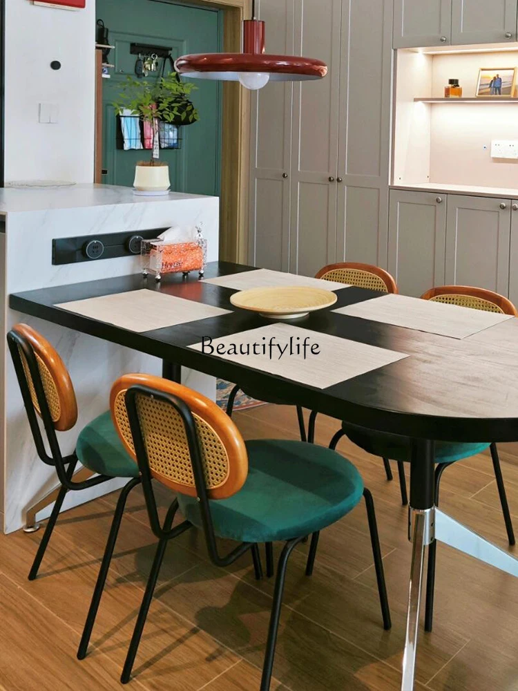 Обеденный стол и стул из ротанга в американском ретро-стиле