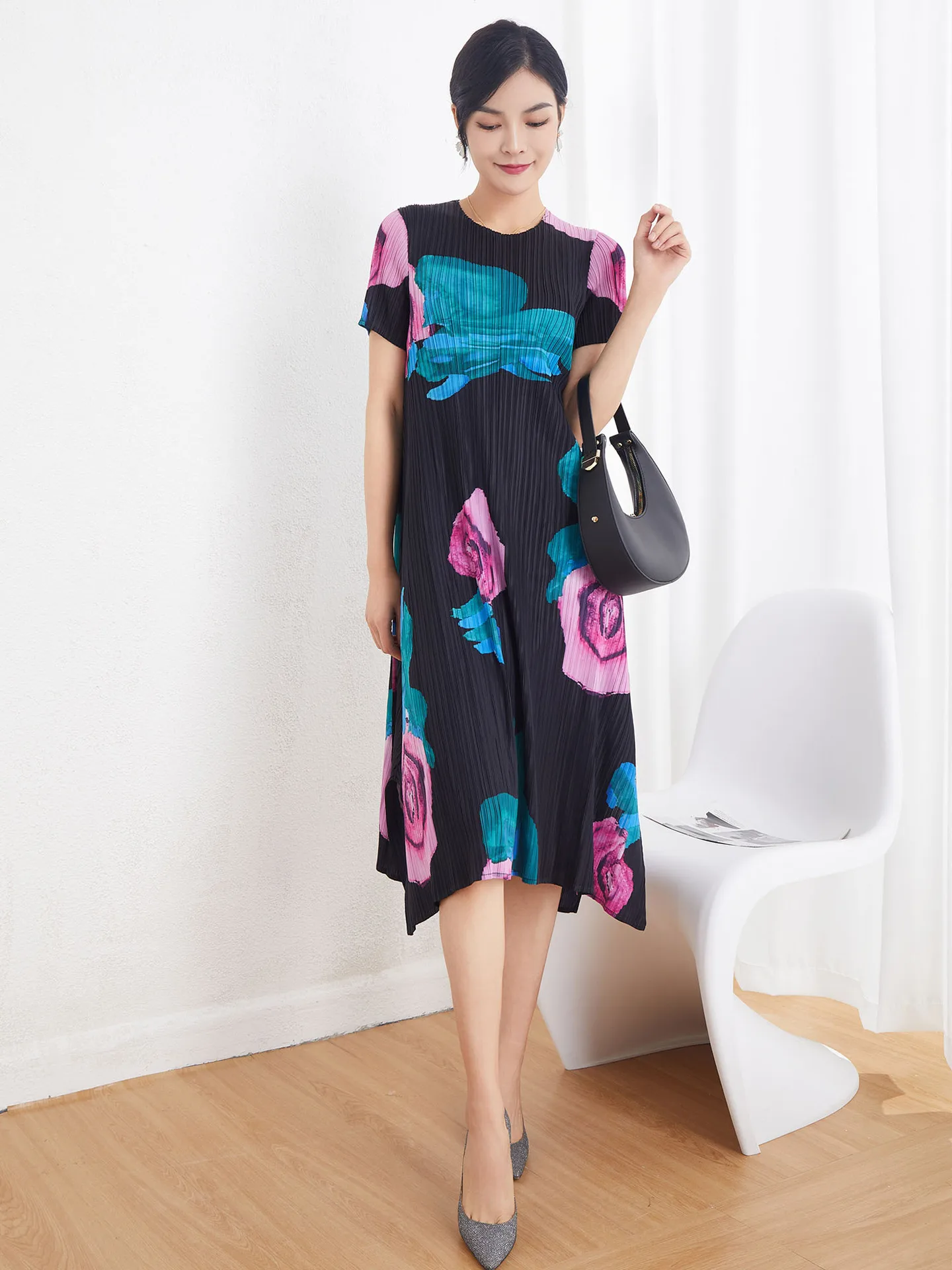 

Летний дизайн платья, маленький размер, длинная юбка, высокое качество, плиссированная Талия, искусственная кожа