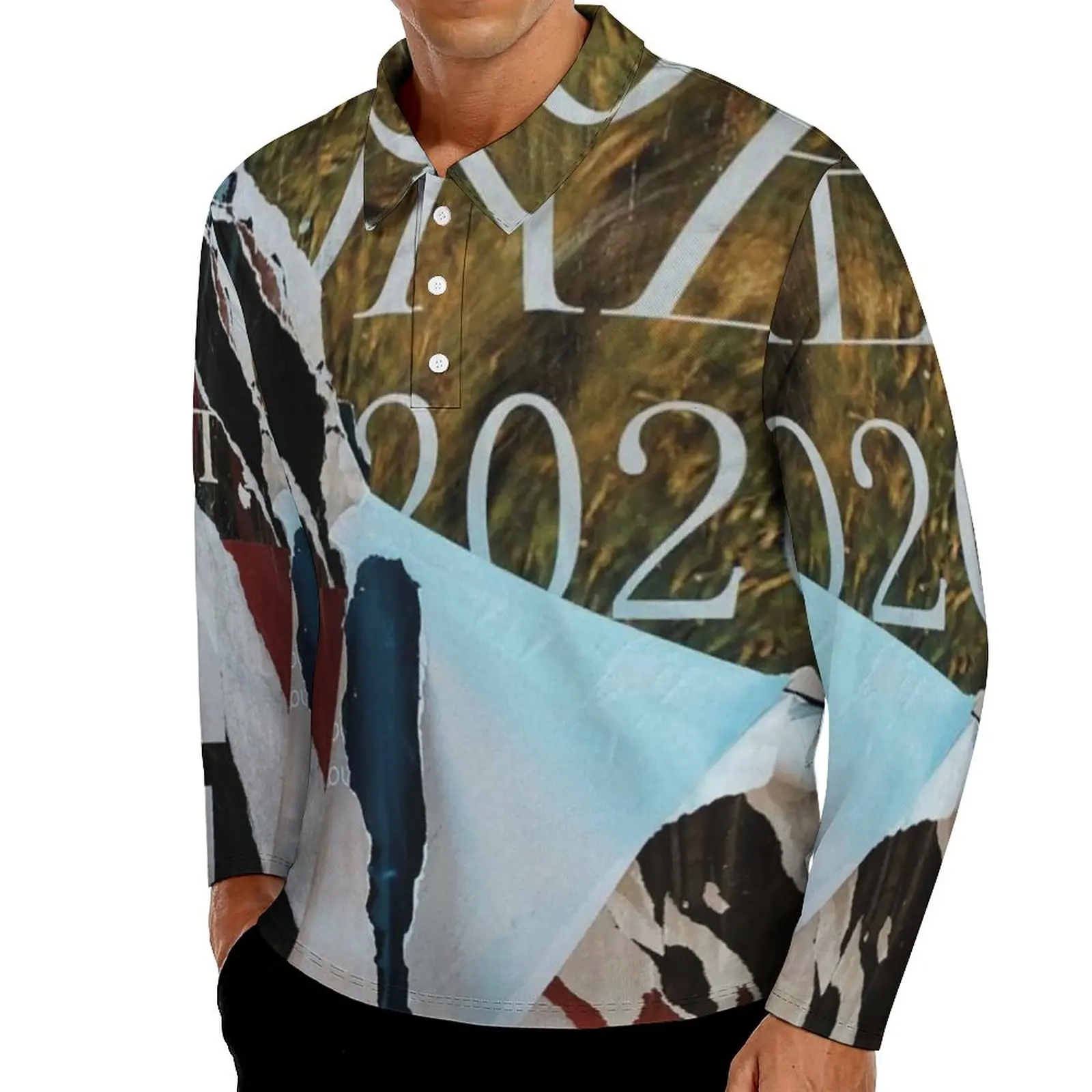 

Рубашка-поло в винтажном стиле с принтом газеты