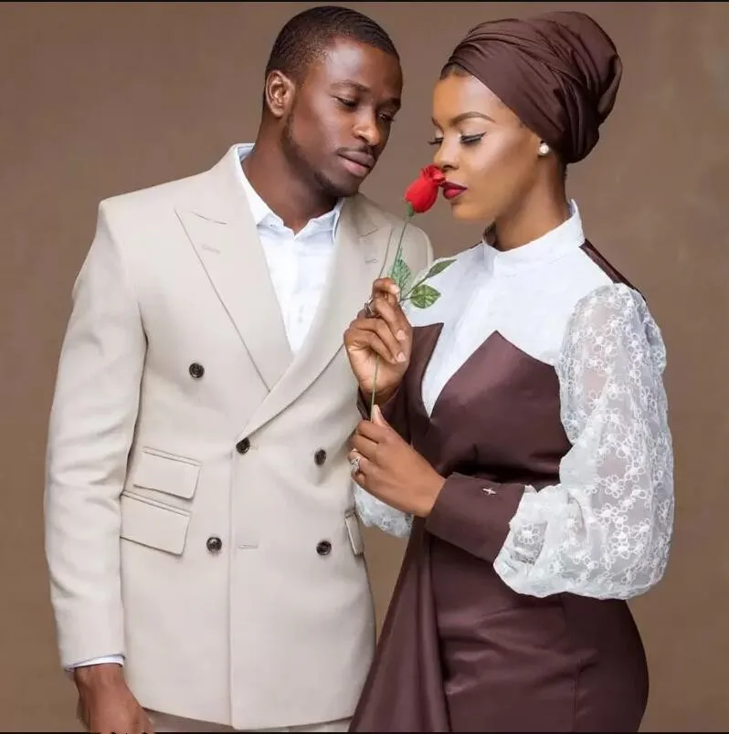 

Custom fashion Beige wedding suits for men Formal Prom solid color suit man Tuxedo double breasted slim fit 2-piece Blazer pants