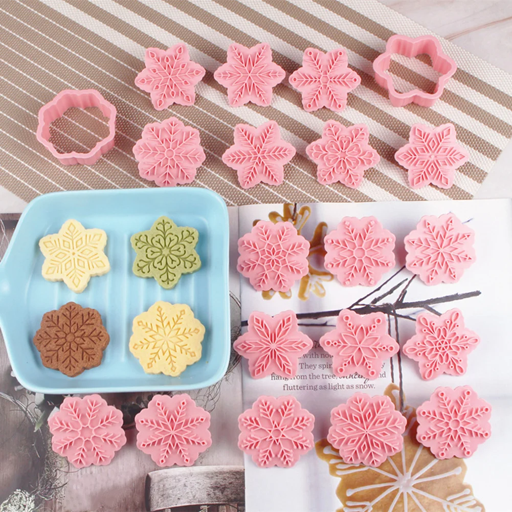 

9Pcs/Set Biscuit Molds Christmas Santa Claus Elk Snowflake Shape Cookie Stamp Cookie Cutter Icing Fondant Cake Decoration Tools