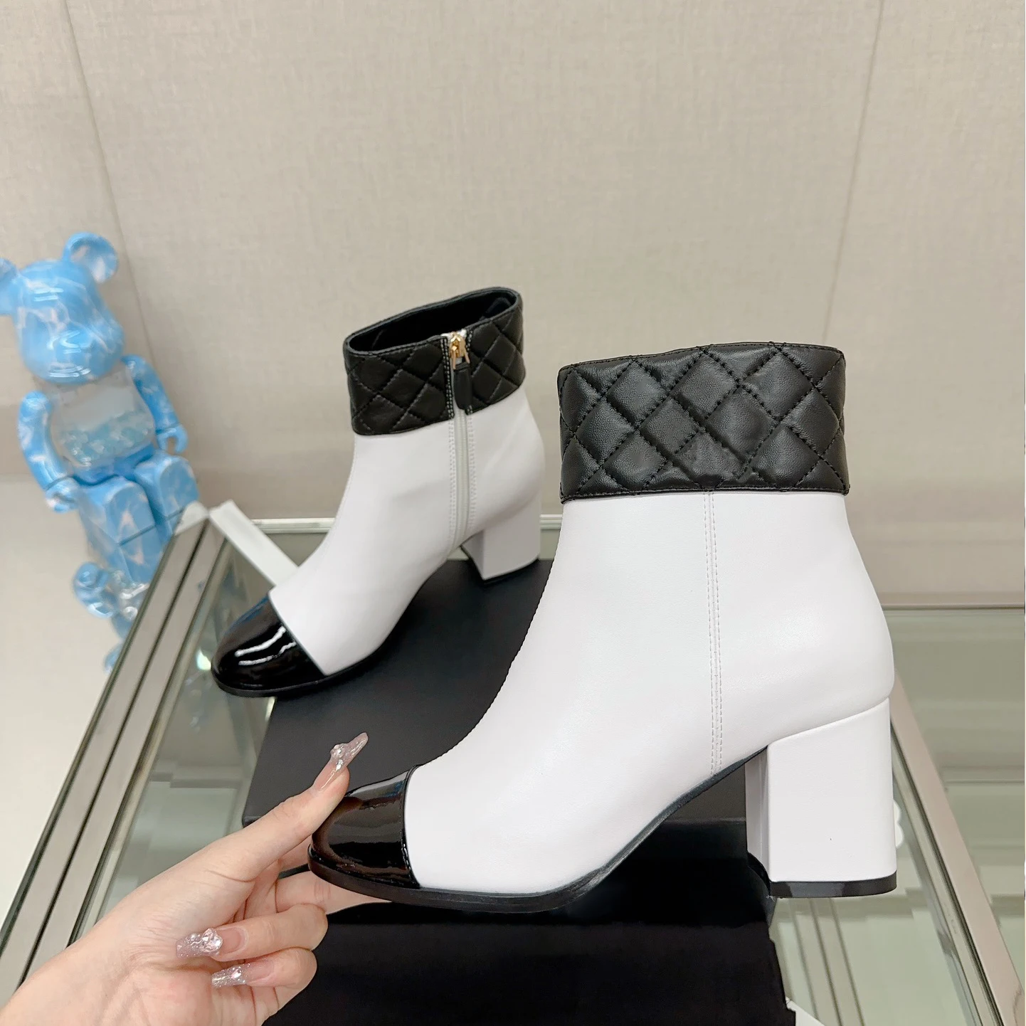 

2023 Shoes Women Genuine Leather Designer Boots Women Luxury Thick High Heel Comfortable Ankle Heel Boots