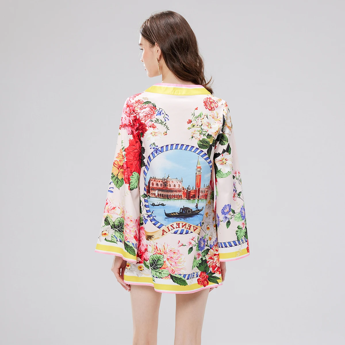 Женское модельное винтажное платье с цветочным принтом повседневное свободное