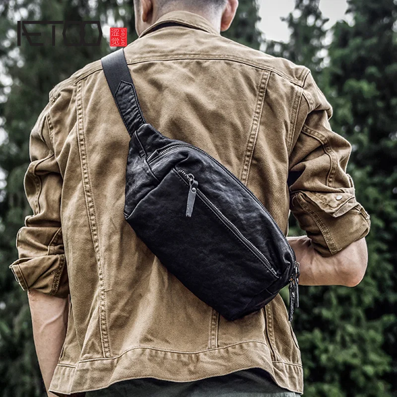 

AETOO Simple first layer leather men's chest bag, men's leather messenger bag, casual leather men's shoulder bag