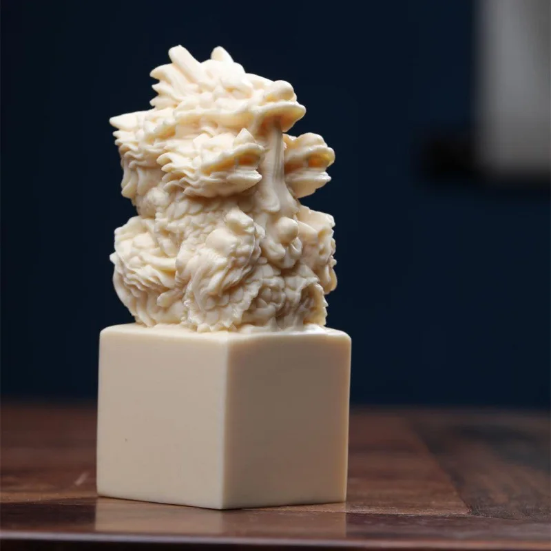 Прямые поставки с фабрики резьба по ореху цвета слоновой кости Kowloon Xiangrui