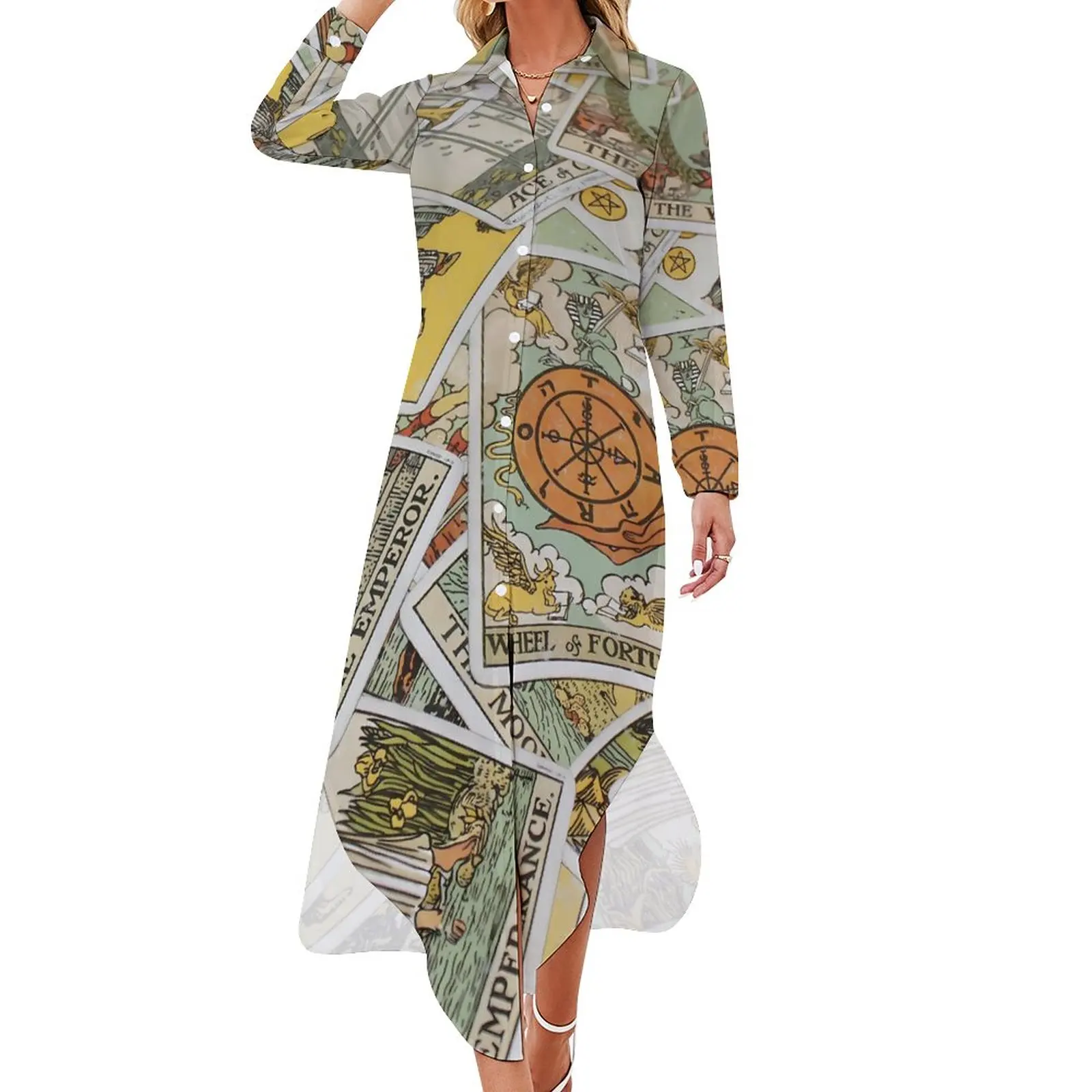 

Шифоновое платье с V-образным вырезом и винтажным принтом