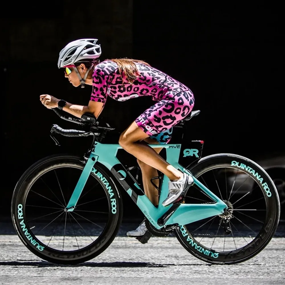 Женский комплект из шорт и трикотажа Love The Pain летний для езды на горном велосипеде