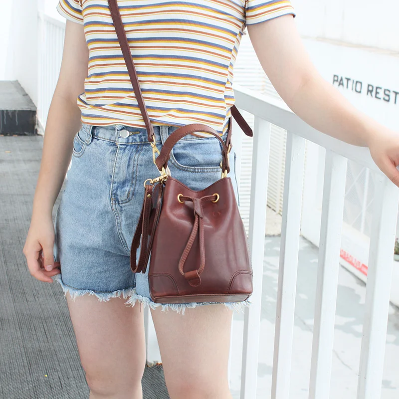 

Высококачественное роскошное Брендовое ведро из натуральной воловьей кожи, женская маленькая паста для солярии овощей через плечо, в студе...