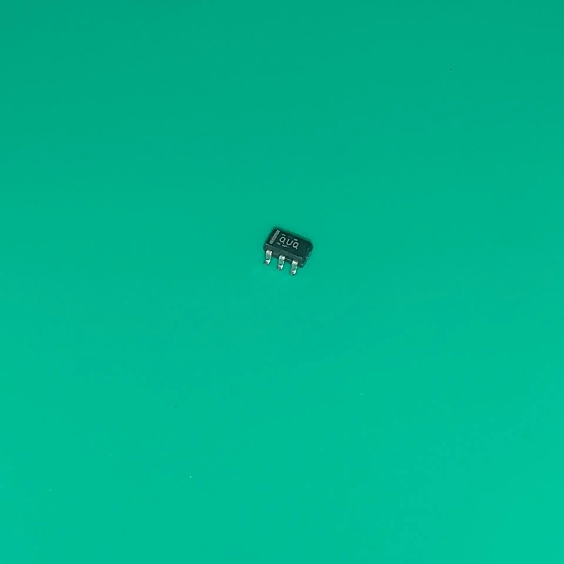 10 шт./лот TLV70430DBVR SOT23 QUQ TLV70430 DBVR IC REG LINEAR 3V 150MA SOT23-5 TLV70430DBVT OUO TLV70430D BVR TLV 70430DBVR