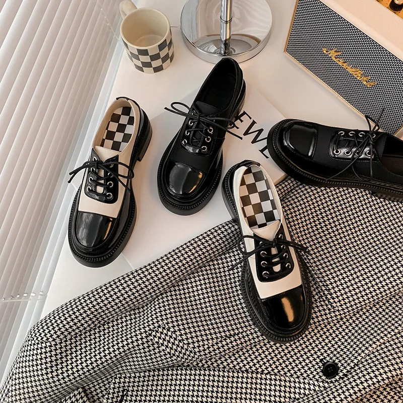 

Модная женская обувь MKKHOU, новинка, Высококачественная кожаная простроченная обувь на платформе и шнуровке, универсальная повседневная женская обувь в студенческом стиле