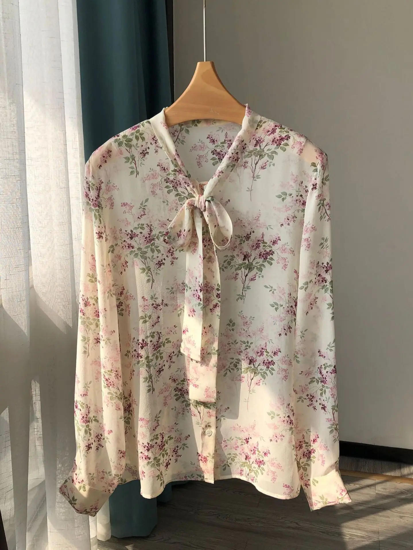 

100% Silk Women's Pink Cherry Blossom Shirts 2022 Spring new Micro Perspective Bow Lace-up Long Sleeve Chemise Blouses