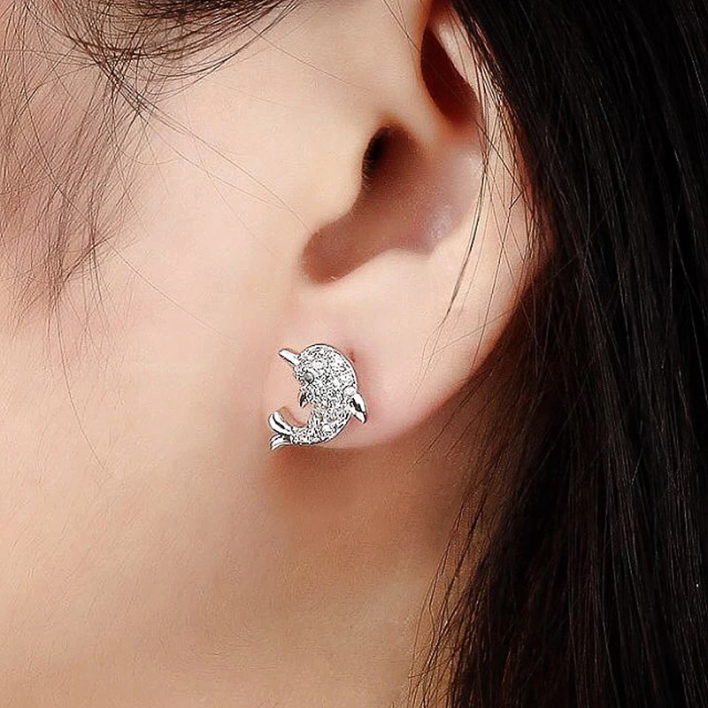 

New Cute Crystal Little Dolphin Stud Earrings for Women Full Dazzling CZ Daily Wear Delicate Ear Accessories Fashion Jewelry