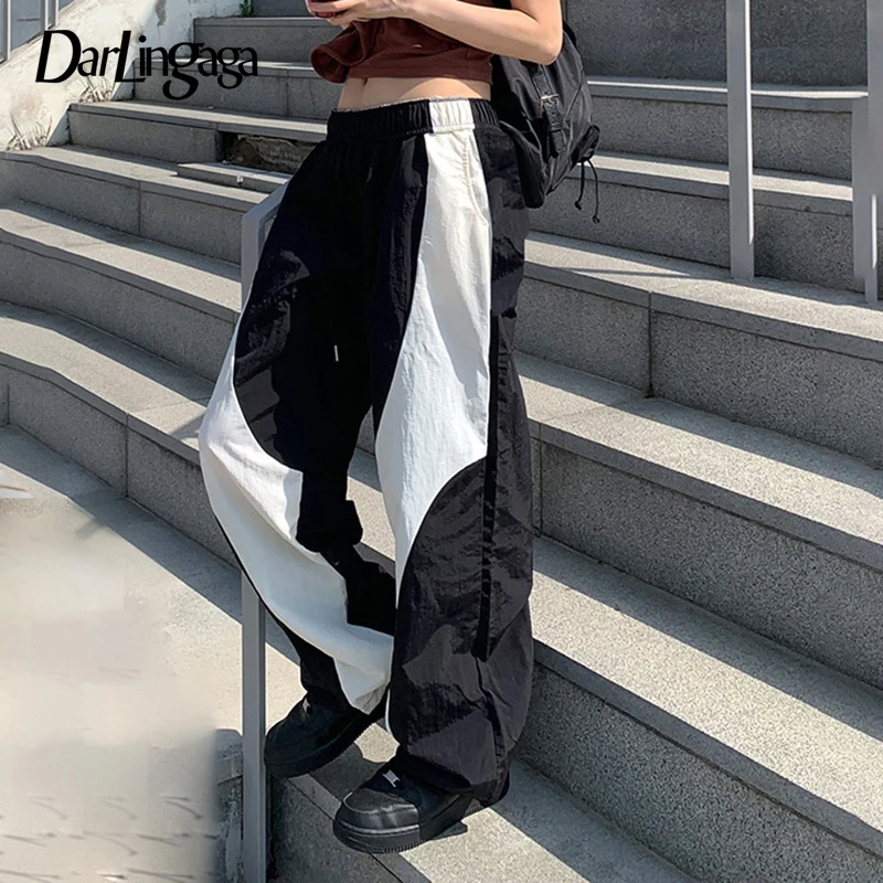 

Darlingaga Harajuku Black White Patchwork Sporty Sweatpants Techwear Streetwear Baggy Pants Women Joggers Casual Parachute Capri