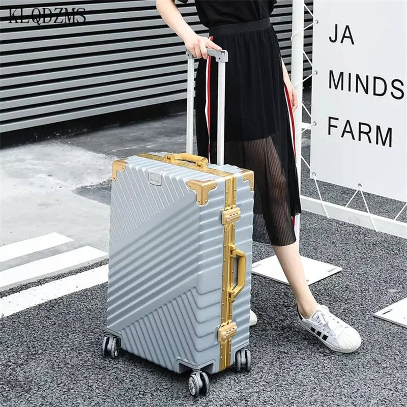 KLQDZMS 20''24''26''29-Cool Boy's Metal Suitcase Large-Capacity Silent Universal Wheel Luggage Case Student Cabin Password Box