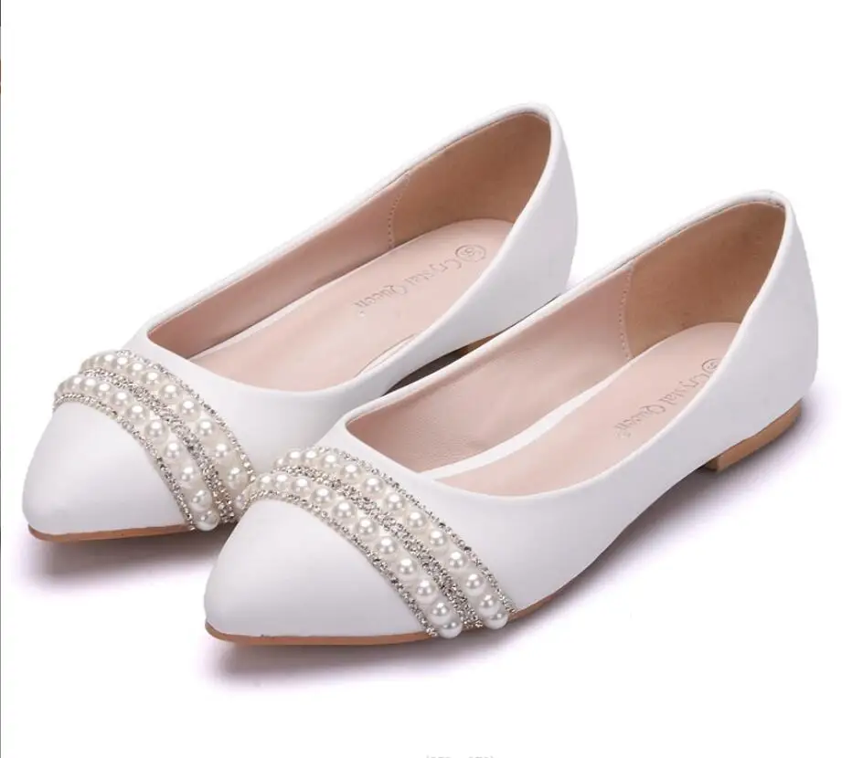 

Women Sandals Leather White women's shoes with pearl rhinestones Women Shoes Fashion Ladies Casual Outdoor Female Summer Large
