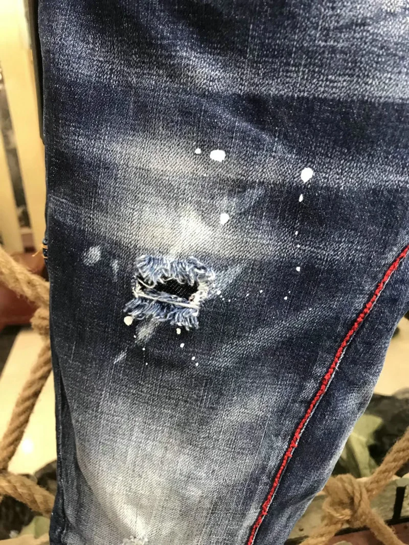 New Men's Dsquared2 Buttons Jeans Ripped For Male Skinny  Pants Men's Denim Trousers Top Quality Slim Jeans A177