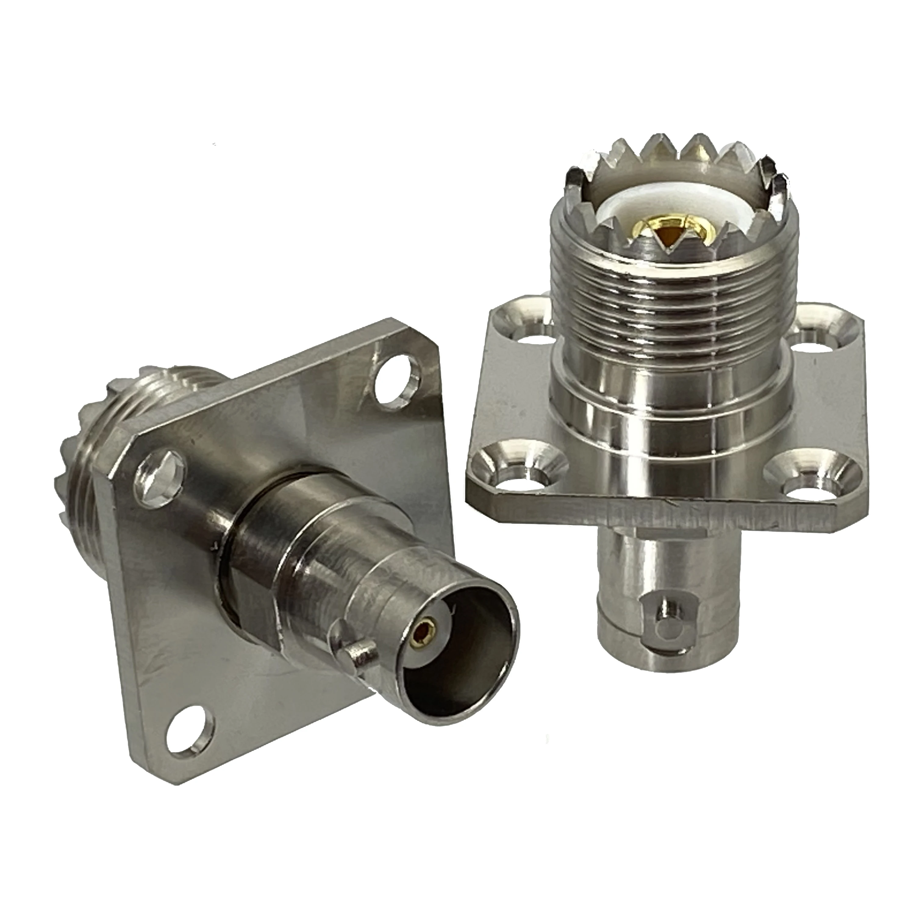 

1pce BNC Female to UHF SO239 Jack последовательно с фланцевым креплением RF-адаптер