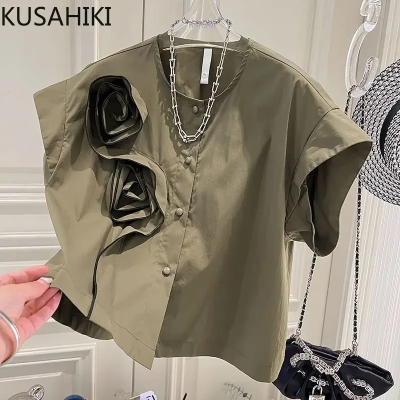 Женская блузка с коротким рукавом и круглым вырезом