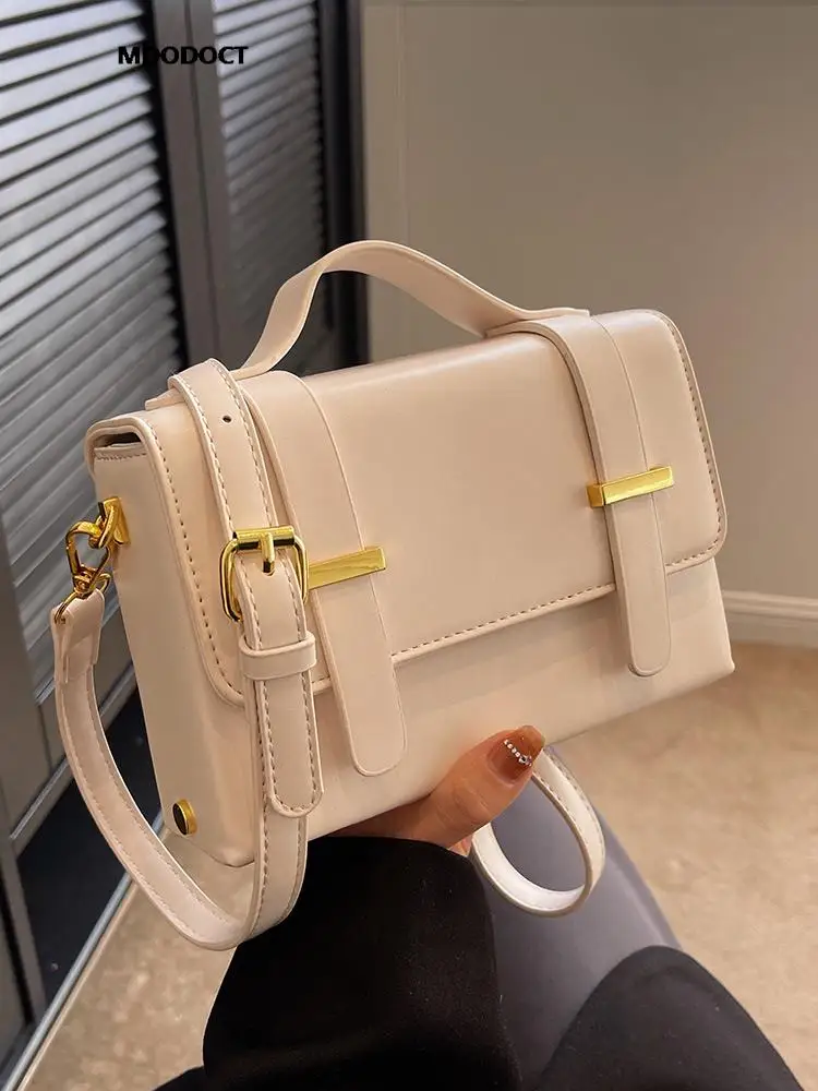 

2023 новые летние маленькие сумочки на цепочке, роскошные дизайнерские Классические однотонные повседневные модные кожаные сумки через плечо для женщин