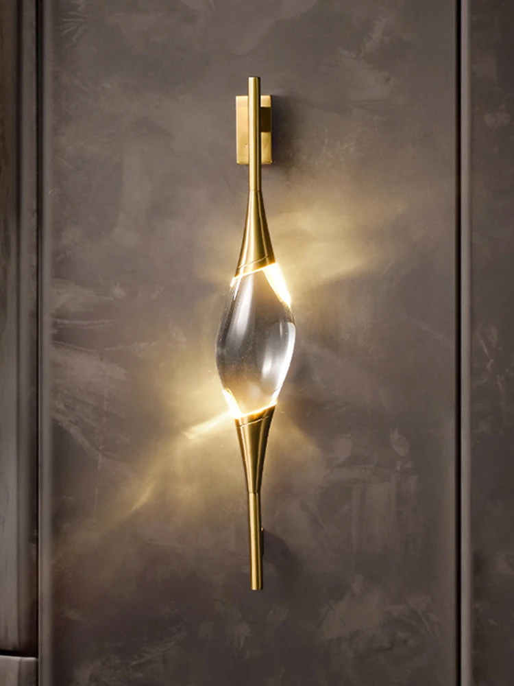 

Постмодернизированная медная Хрустальная настенная лампа, дизайнерское минималистичное креативное украшение для гостиной, столовой и кабинета, спальни