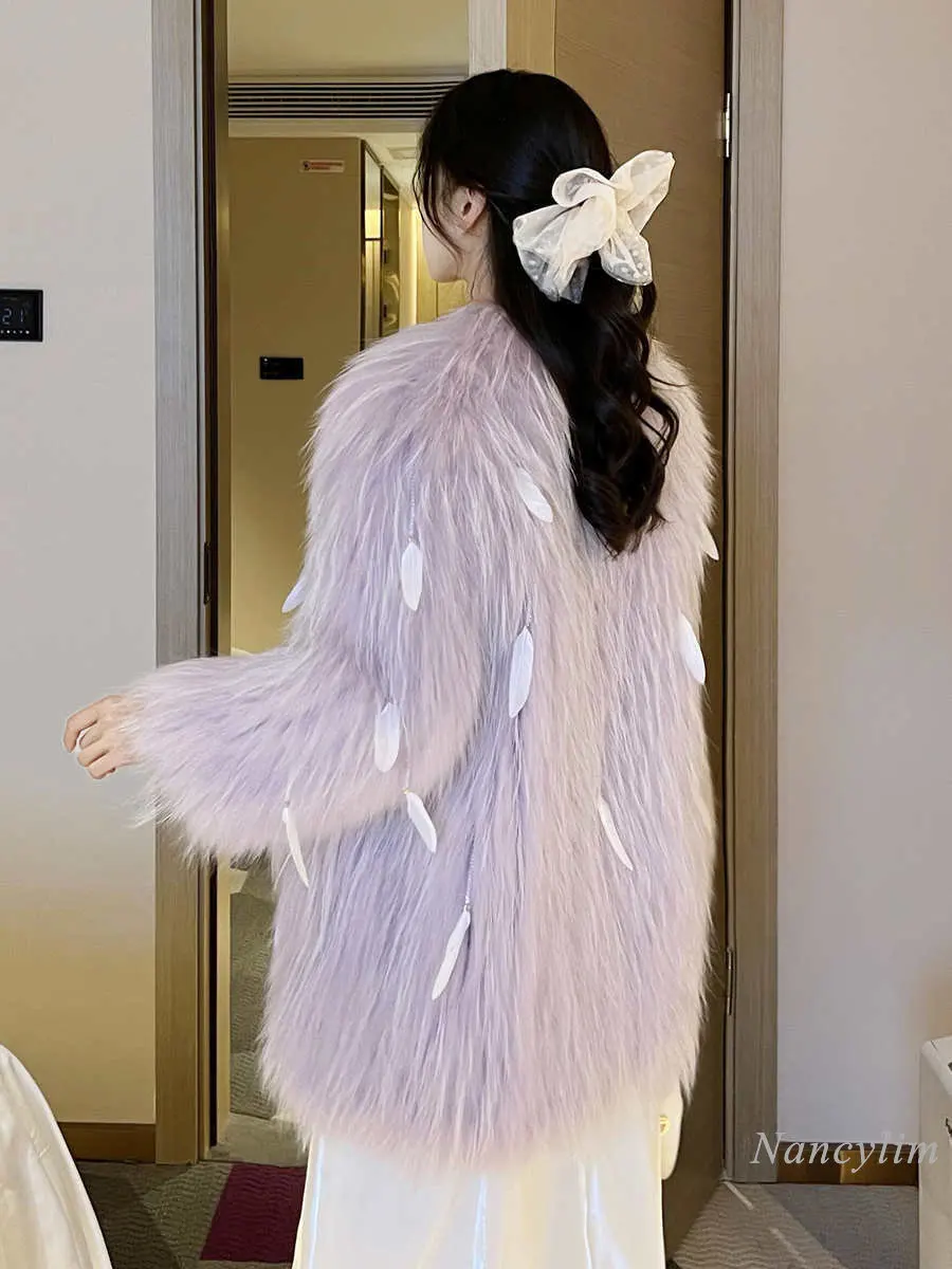 2022 New High Quality Green Faux Fur Coat Women Winter Imitation Fox Fur Long Korean Style Pearl Tassel Thickened Warm Overcoat