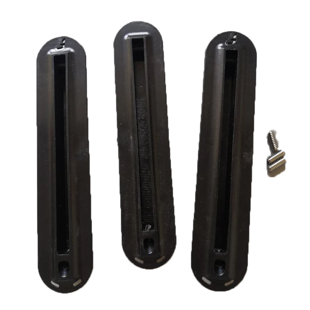 

Future black plastic fin box futures fins plugs with plastic fin base
