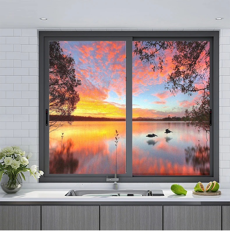 

Наклейка на окна с защитой от УФ-излучения