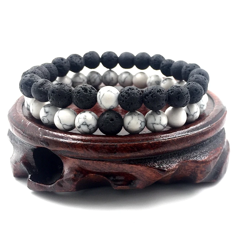 Фото Браслеты с белыми камнями Howlite и вулканическими искусственными камнями для женщин и мужчин, подарок C006, 2 шт./компл. 8 мм №2